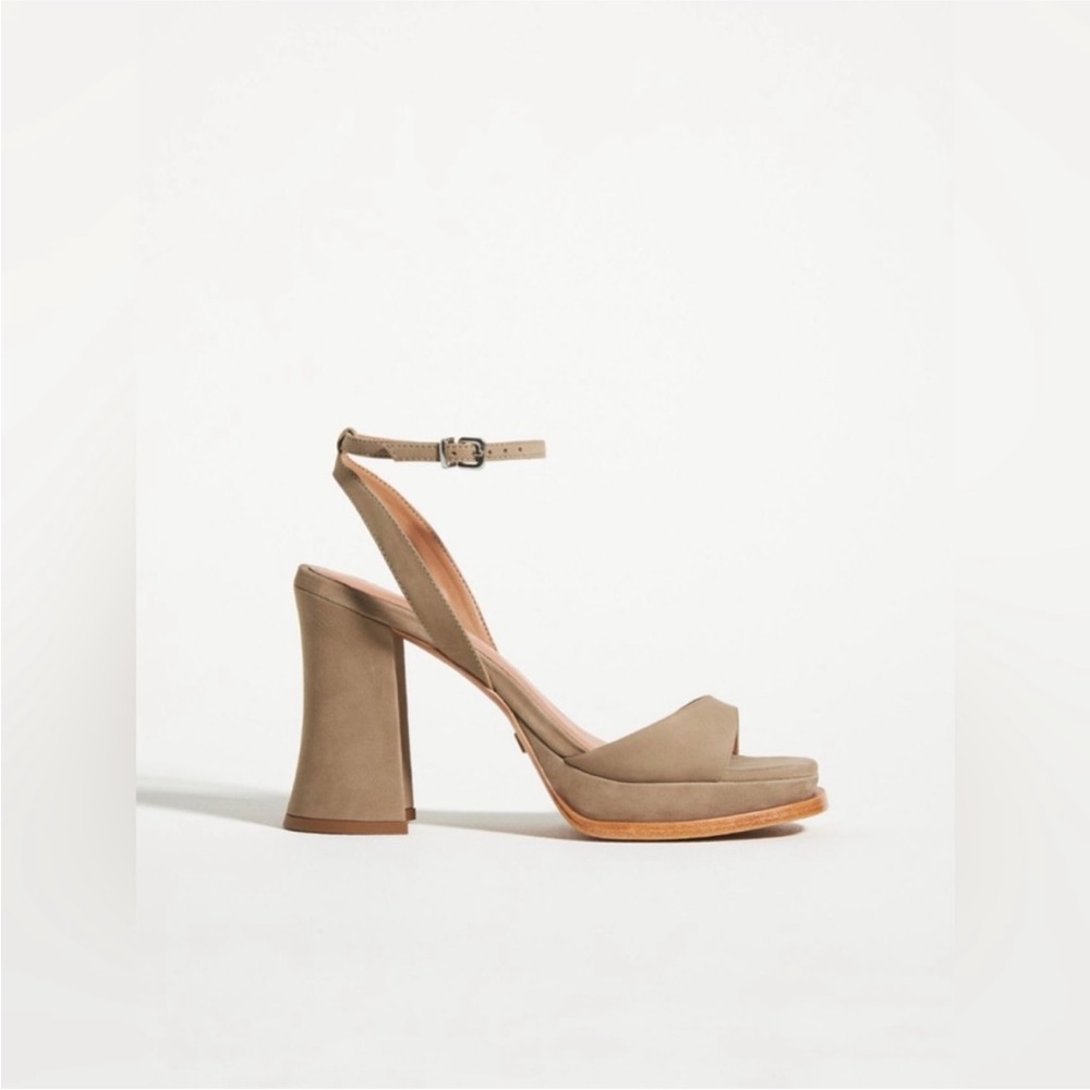 Vicenza Free People Heels